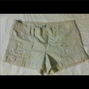 American Rag light tan shorts